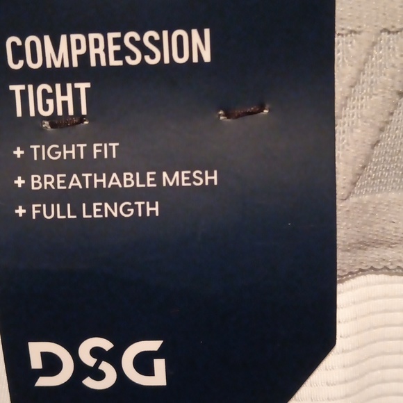 Compression garment - Picture 4 of 7